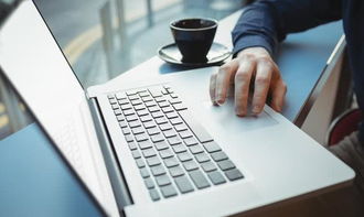 大學教師與大廠程序員 職業路徑的差異與意義